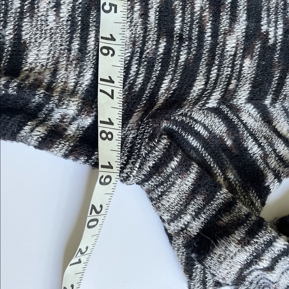 Rewind sweater - Picture 6 of 6